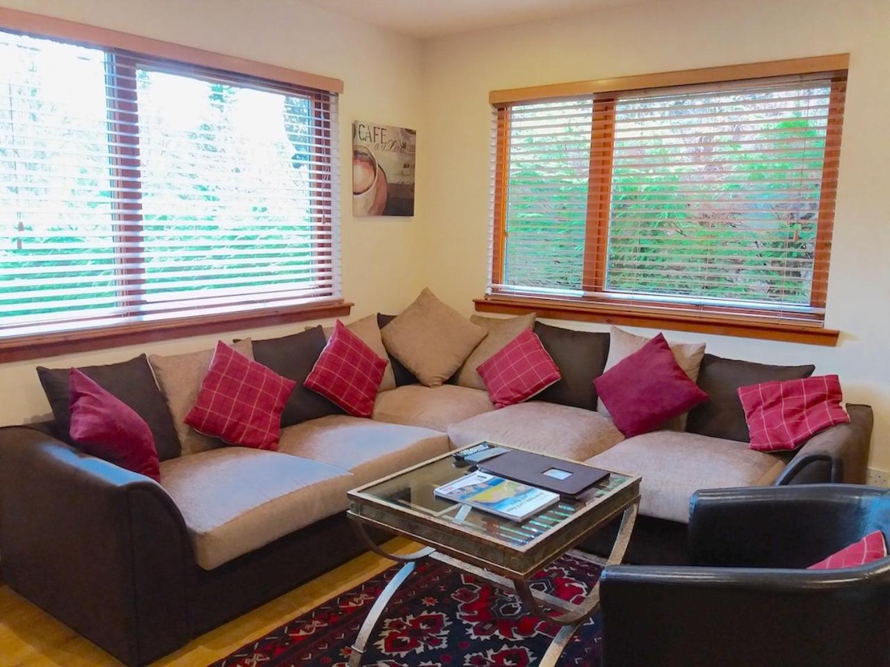 Loch Ness Highland Cottages With Partial Loch View Invermoriston Ngoại thất bức ảnh